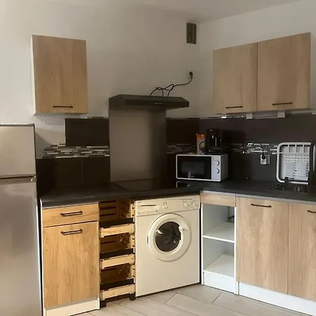 Apartment T2 De 30m2, Grande Terrasse, Soleil Marin *